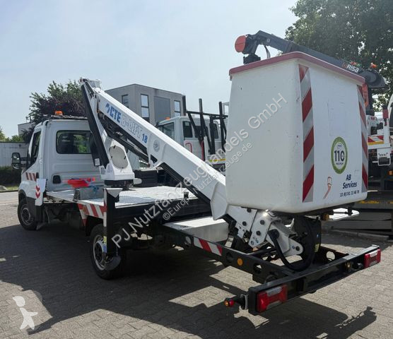 Nyttofordon Iveco 35-12 CTE B 18 HV