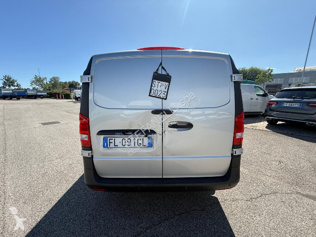 Autoutilitară Mercedes Vito 119 cdi 4x4...