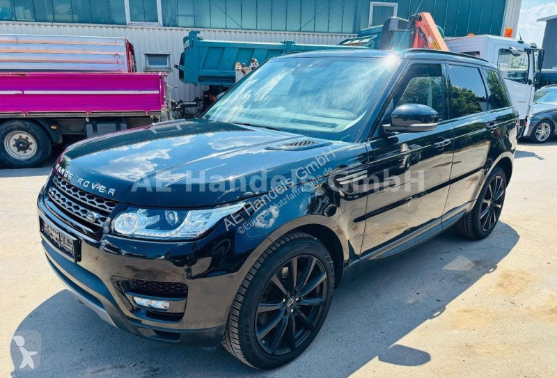 عربة نفعية Land Rover
