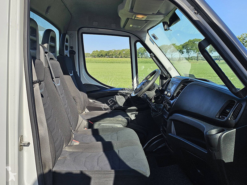 Véhicule utilitaire Iveco 35C16 3.0L Kipper...