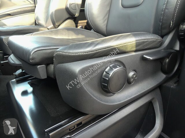 Bedrijfswagen Mercedes