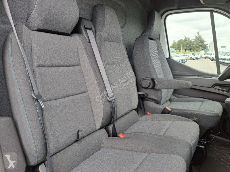 Užitkové vozidlo Renault TRAC 3T5 L3H2 BLUE DCI...