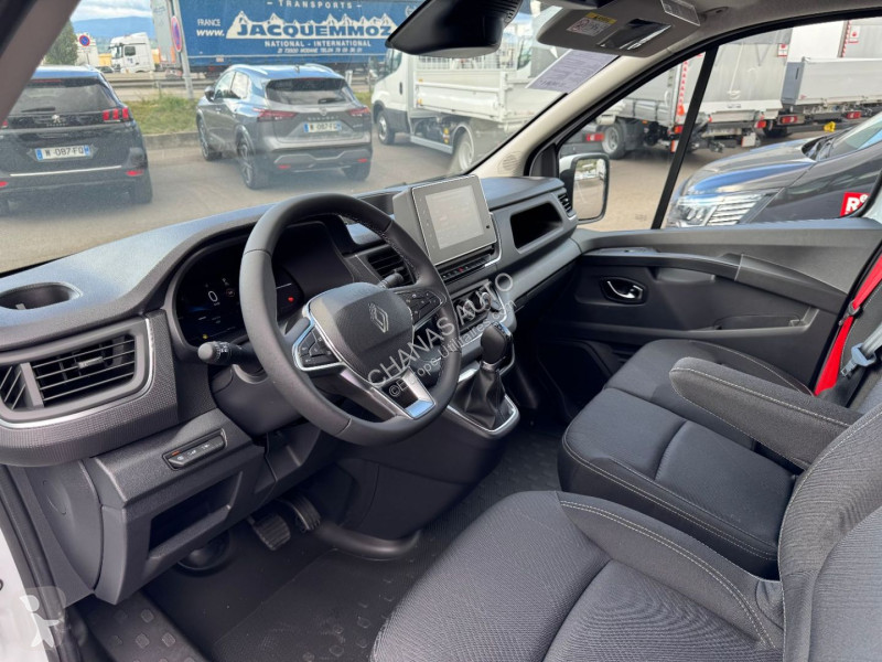 Bedrijfswagen Renault L2H1 3T BLUE DCI 170 BVA9...