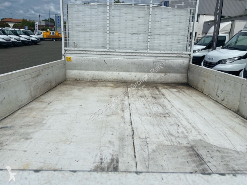 Veicolo commerciale Iveco 35C16H3.0 empattement...