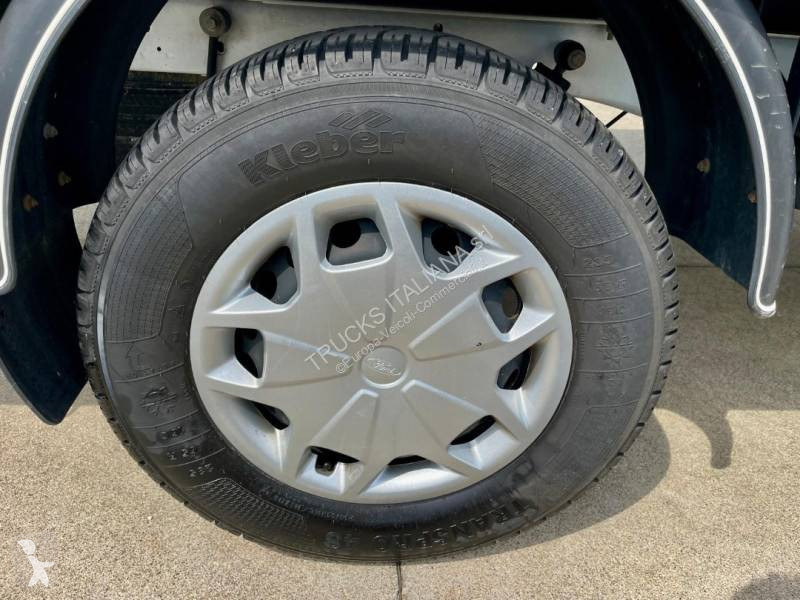 Furgoneta Ford