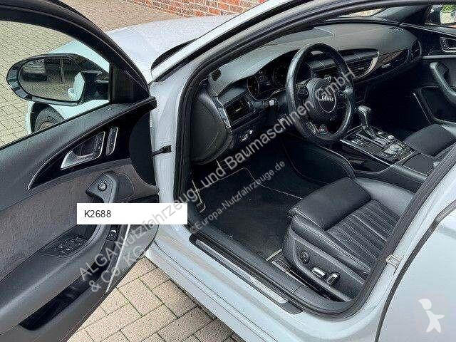 Véhicule utilitaire Audi A6...