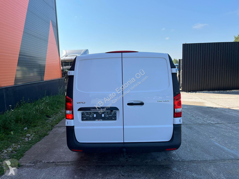 Autoutilitară Mercedes NEOS 100 Vito