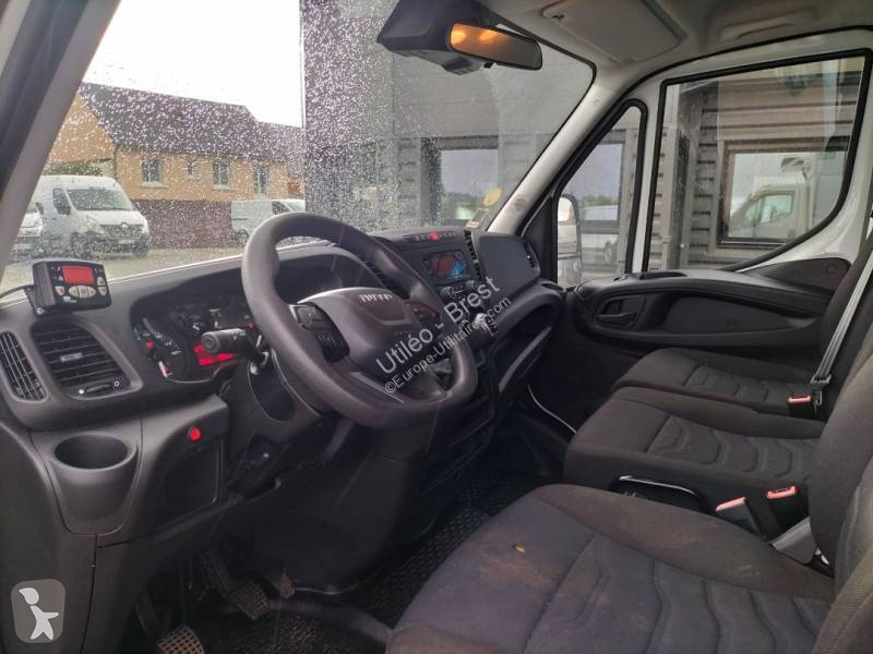 Furgoneta Iveco
