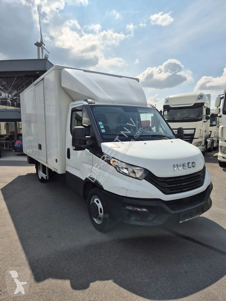 Veículo utilitário Iveco 35 C 14 , different...
