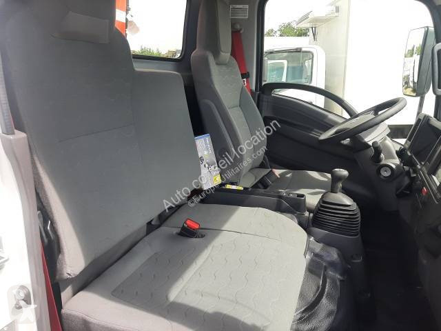 Véhicule utilitaire Isuzu