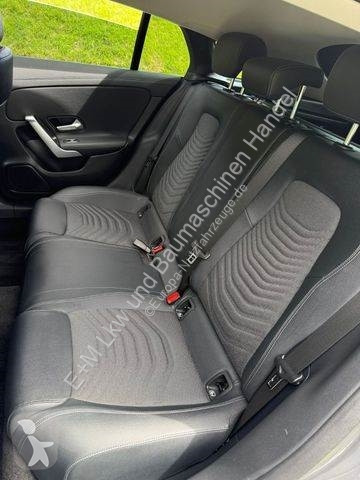 Autoutilitară Mercedes CLA 200 CLA -Klasse...