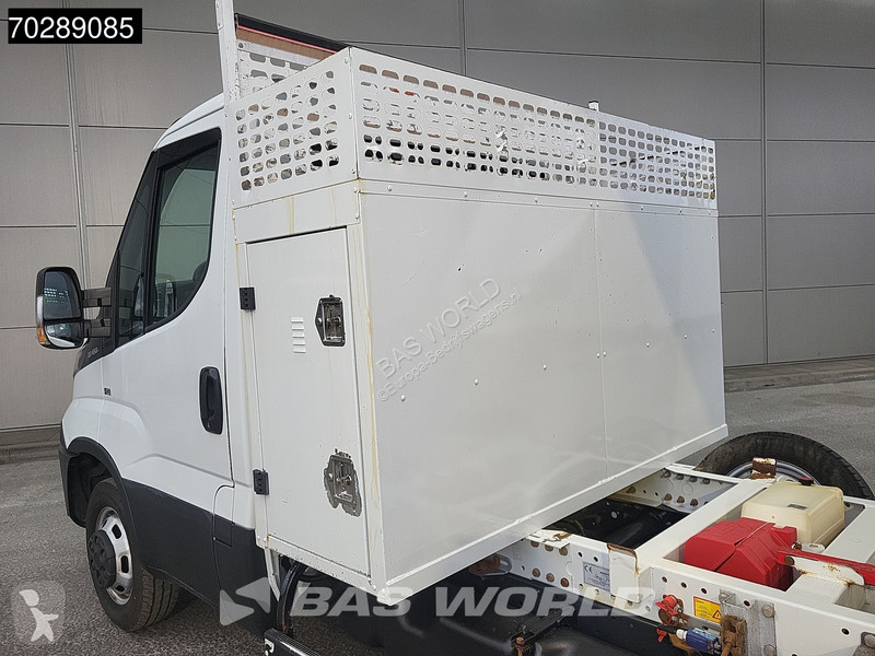 Véhicule utilitaire Iveco 35C16 Kipper met...