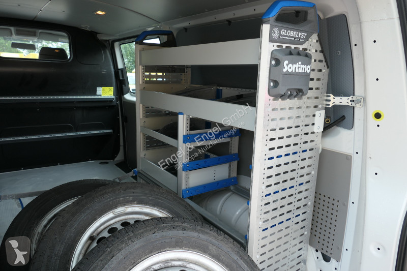Autoutilitară Volkswagen T6 Lang Transporter...