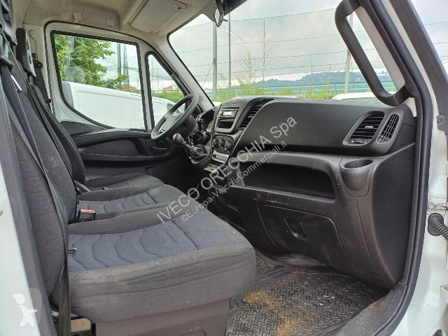 Veículo utilitário Iveco DAILY 35C14