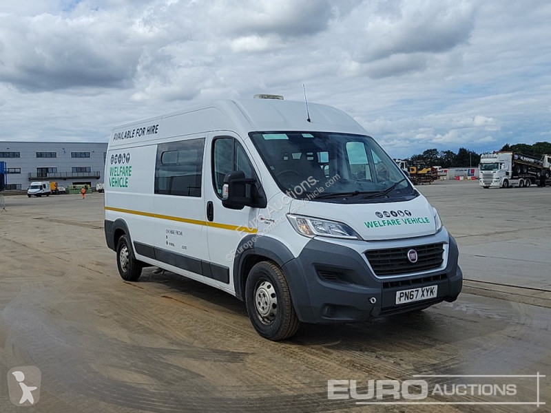 Véhicule utilitaire Fiat Maxi