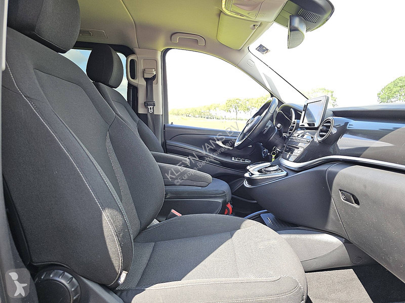 Véhicule utilitaire Mercedes 250 CDI L2 7-Prs...