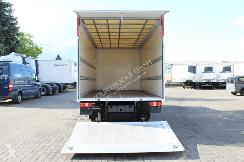 Vrachtwagen Mercedes 818 E6 Koffer 6m Klima LDW...