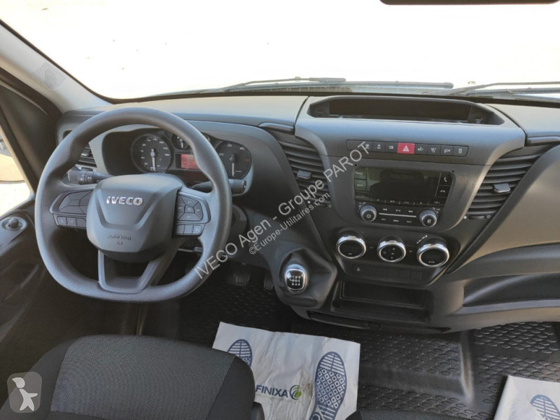 Veicolo commerciale Iveco 35C16H3.0 empattement...