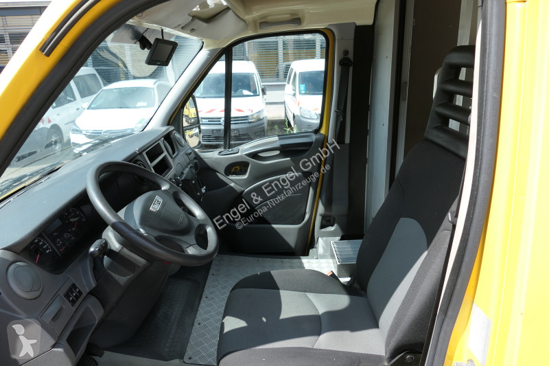 Veicolo commerciale Iveco Daily 35 S11 C30C...
