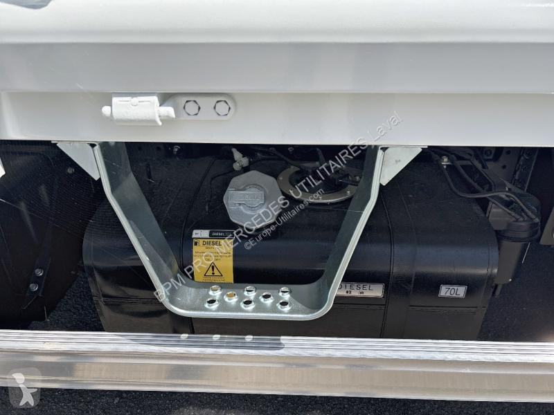 Véhicule utilitaire Fuso CCb 3C15 Empattement 28