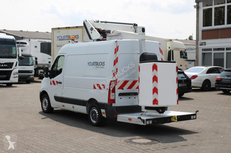 Véhicule utilitaire Renault Versalift ETL32 11m...