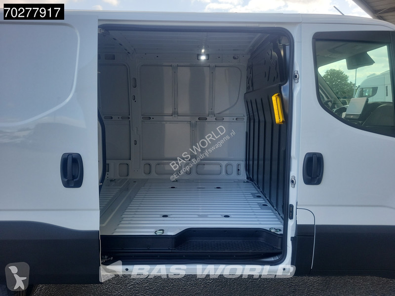Varevogn Iveco 35C21 3.0L 210PK Automaat L2H1...