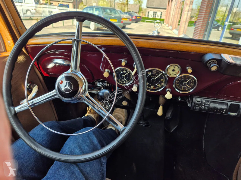 Bedrijfswagen Mercedes