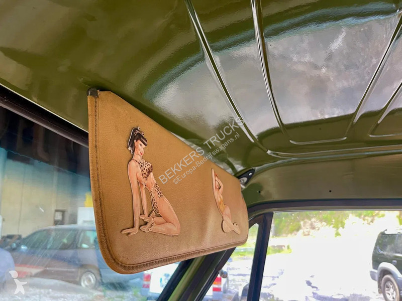 Véhicule utilitaire Dodge