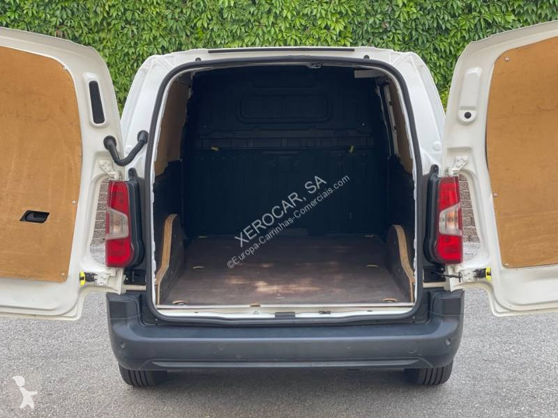 Veículo utilitário Peugeot