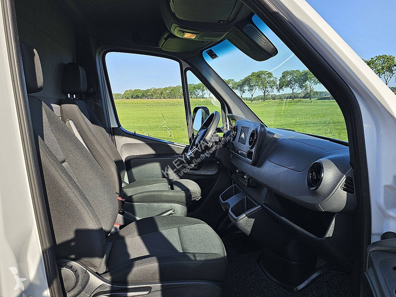 Autoutilitară Mercedes 314 ac automaat EURO6