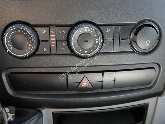 Autoutilitară Mercedes 316CDI...