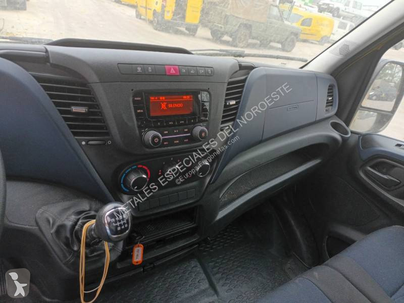 Furgoneta Iveco