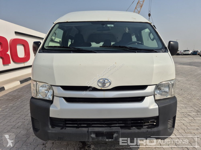 Furgoneta Toyota