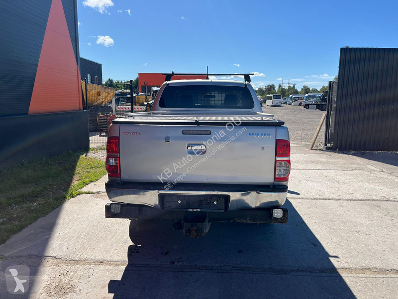 Véhicule utilitaire Toyota 4x4 Hilux