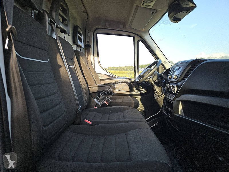 Veículo utilitário Iveco 35S14 L2H2 3.5T-AHG...