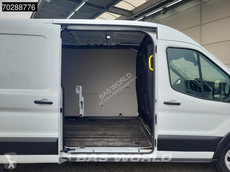 Furgoneta Ford 130pk L3H2 Trekhaak Airco Cruise...