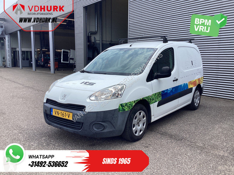 Véhicule utilitaire Peugeot 1.6 HDI 90 pk...