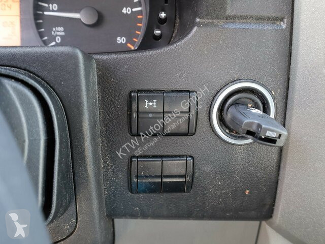 Véhicule utilitaire Mercedes 316CDI...