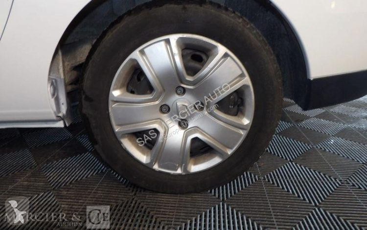 Véhicule utilitaire Dacia