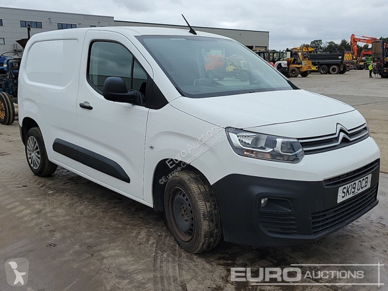 Veicolo commerciale  Berlingo 650