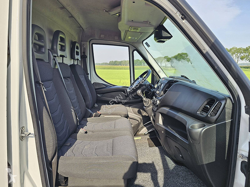 Veicolo commerciale Iveco 35S14       L2H2...