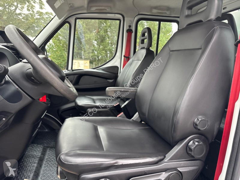 Veicolo commerciale Iveco 35C16H3.0 D...