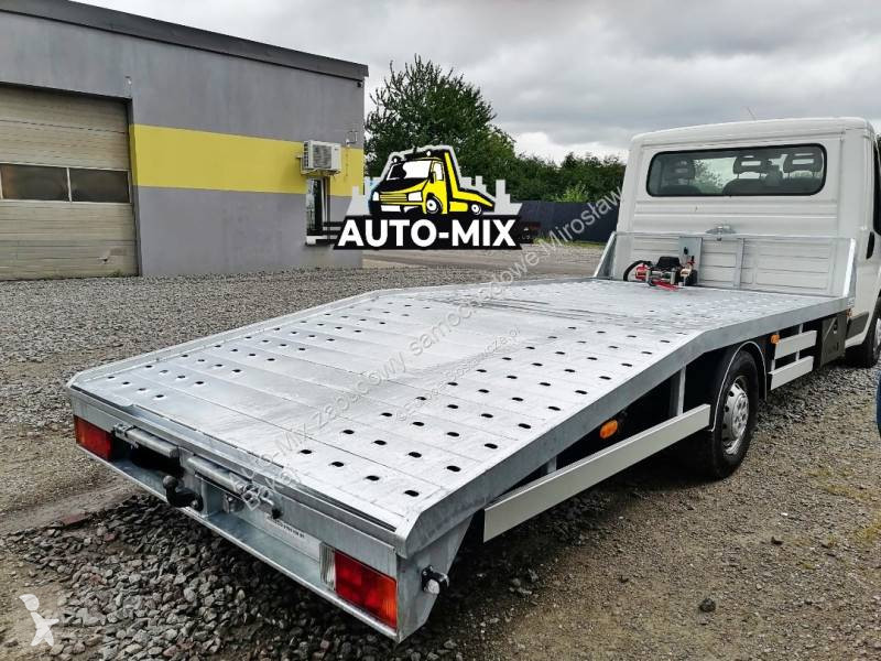 Autoutilitară Iveco