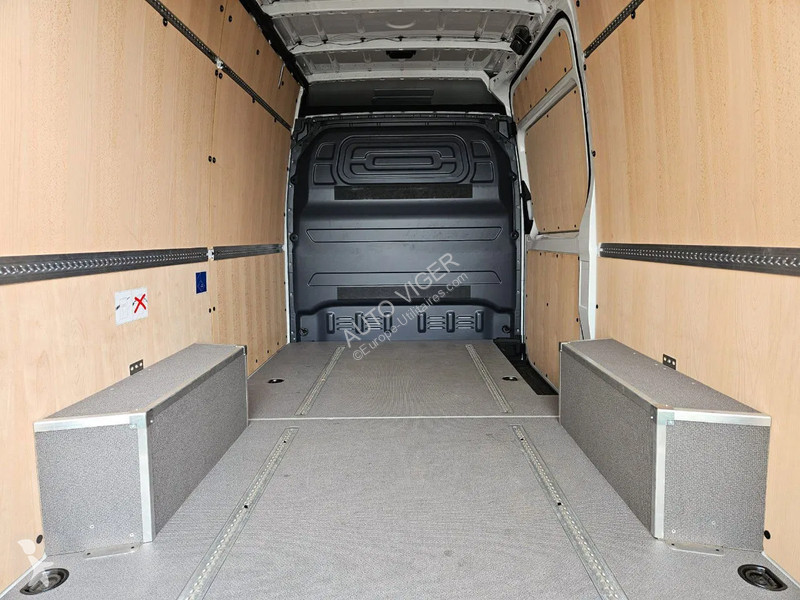 Furgoneta Mercedes 317...