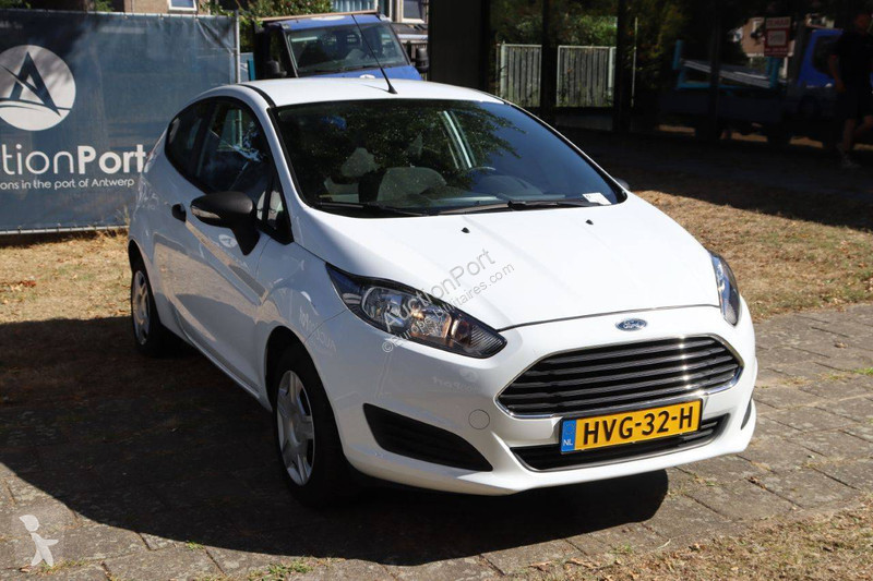 Furgoneta Ford