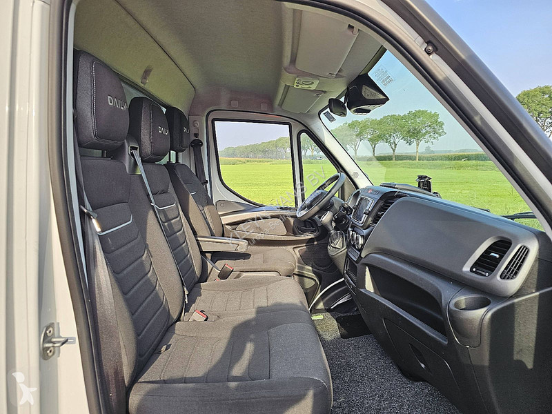 Véhicule utilitaire Iveco 35S18 ac automaat EURO6