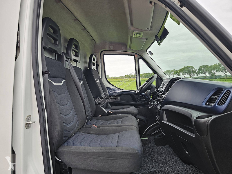 Véhicule utilitaire Iveco 35S16 ac automaat EURO6