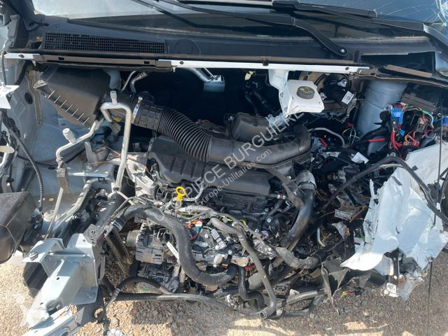 Veicolo commerciale Renault III 2.0 DCi 150...