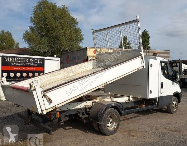 Véhicule utilitaire Iveco