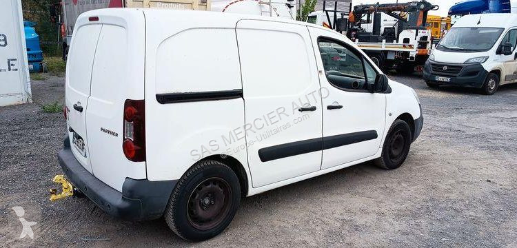 Véhicule utilitaire Peugeot